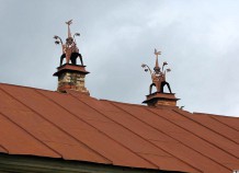 Выведение трубы дымохода через крышу дома: советы и рекомендации